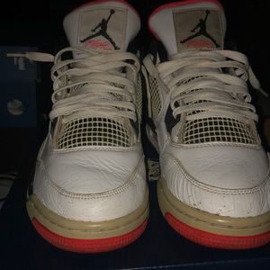 Jordan 4 pale citron
